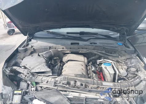 2010 Audi Q5 3.2 Premium из США, поврежденный, VIN WA1LKAFP9AA018195